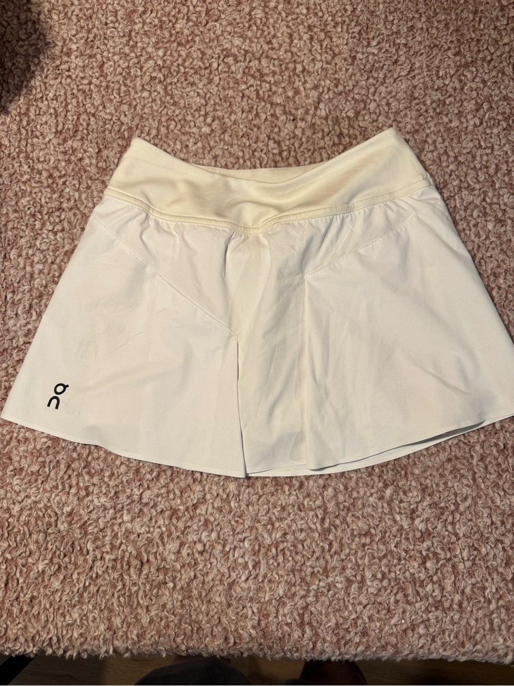 On Cloud Women’s Court Skirt White Size Small NWT